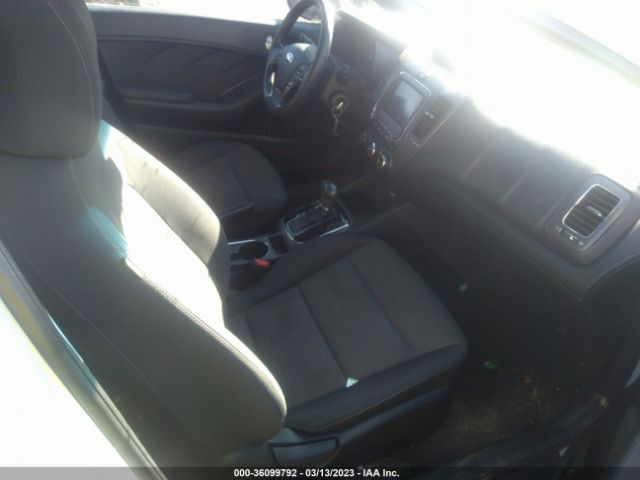 3KPFL4A7XJE171710 KIA FORTE LX