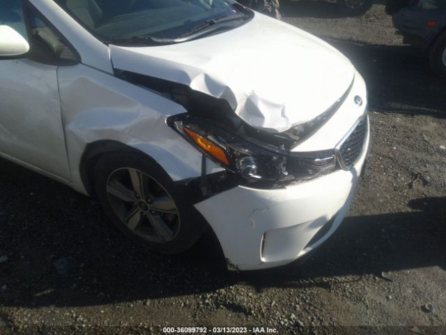 3KPFL4A7XJE171710 KIA FORTE LX