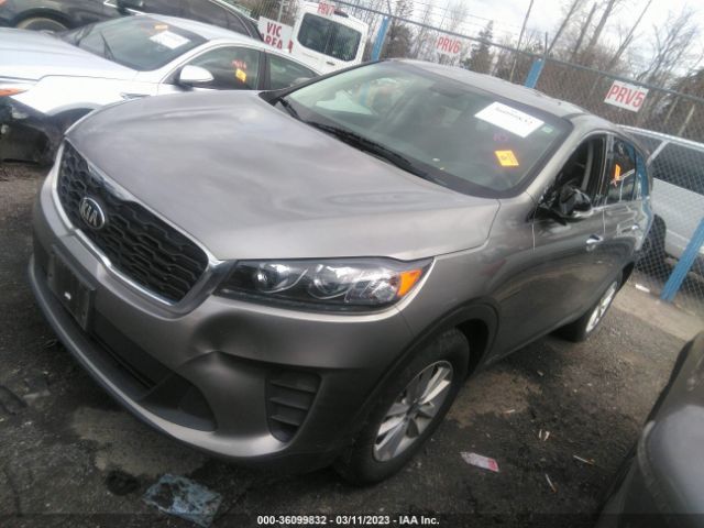 5XYPGDA30KG476871 KIA SORENTO LX