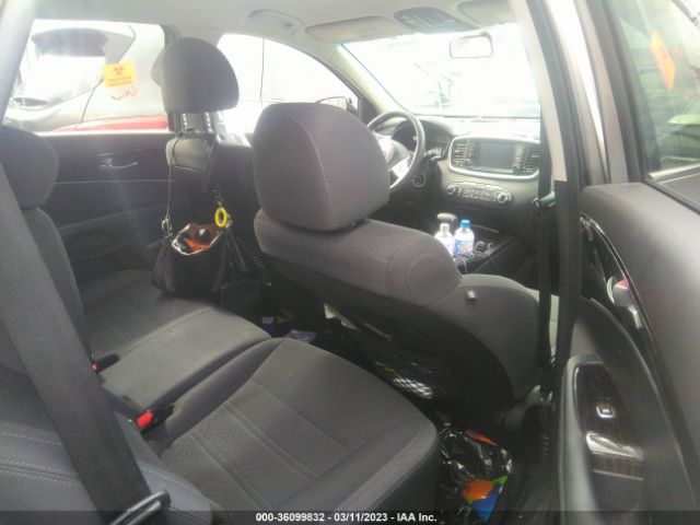 5XYPGDA30KG476871 KIA SORENTO LX