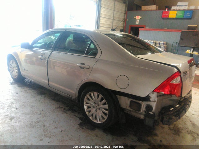 2010 FORD FUSION HYBRID VIN: 3FADP0L33AR268597