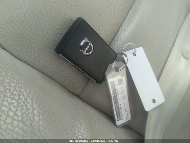 7JR102FK1MG092596 Volvo S60 Momentum