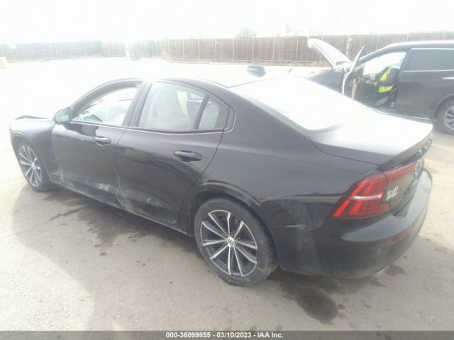 7JR102FK1MG092596 Volvo S60 Momentum