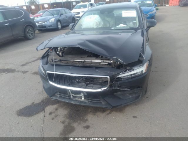 7JR102FK1MG092596 Volvo S60 Momentum