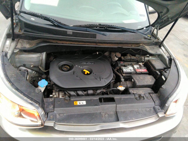 KIA SOUL + 2018 KNDJP3A56J7575045 Image 10