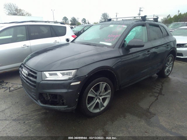 WA1BNAFY0K2019145 Audi Q5 Premium Plus