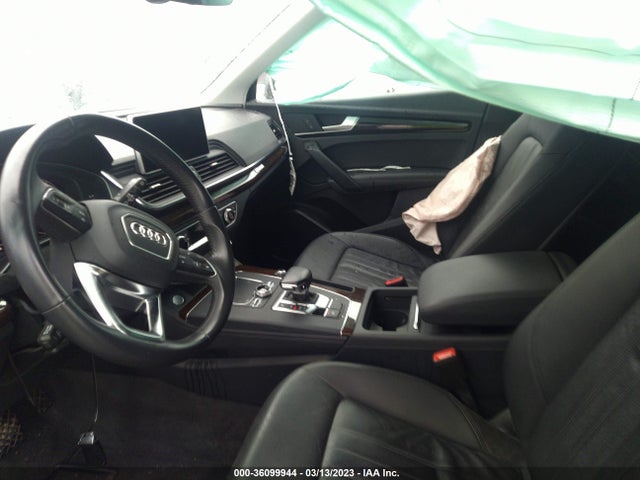 WA1BNAFY0K2019145 Audi Q5 Premium Plus