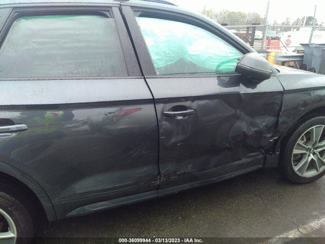 WA1BNAFY0K2019145 Audi Q5 Premium Plus