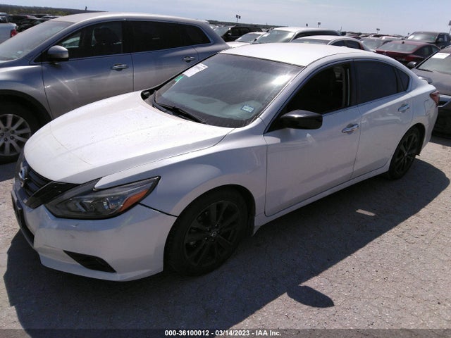 Nissan Altima 2.5 Sr 2018 1N4AL3AP6JC241544 Image 2