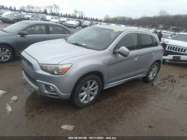 JA4AR4AU4CZ001598 Mitsubishi Outlander Sport Se