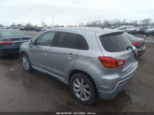 JA4AR4AU4CZ001598 Mitsubishi Outlander Sport Se