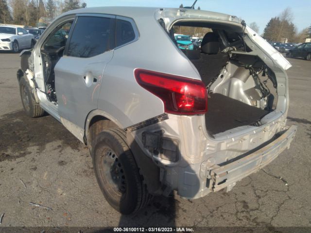 JN1BJ1CR8JW250335 Nissan Rogue Sport S