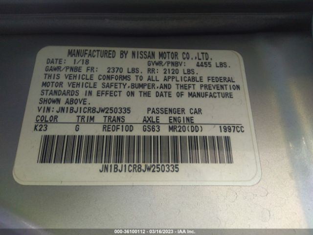 JN1BJ1CR8JW250335 Nissan Rogue Sport S