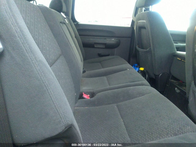2008 CHEVROLET SILVERADO 2500HD LT W/1LT VIN: 1GCHK23K48F182977