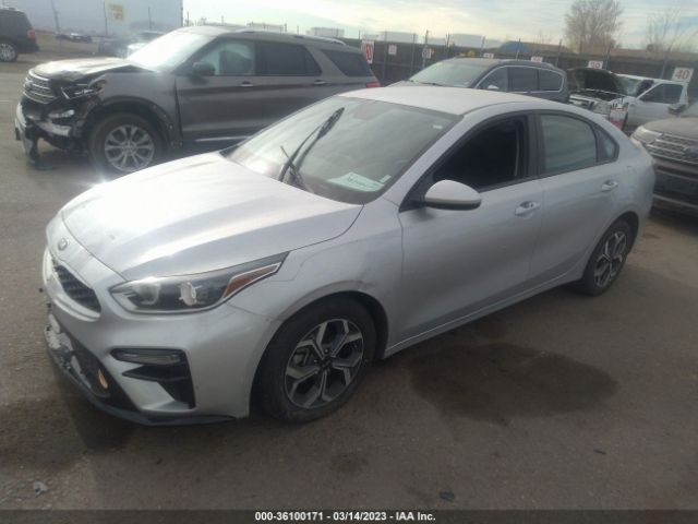 3KPF24AD9ME272248 KIA Forte Lxs