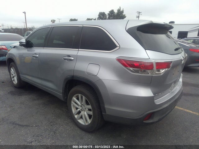 Toyota Highlander Le 2015 5TDZKRFH2FS060712 Image 3