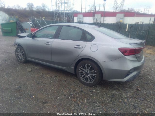 3KPF54AD4NE486184 KIA Forte Gt-line