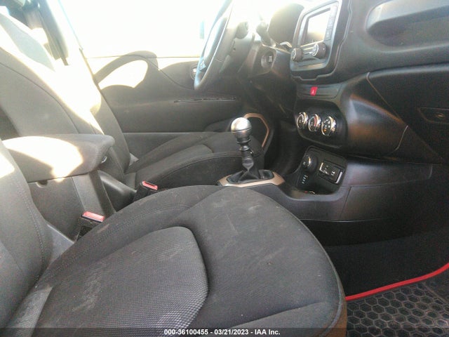 ZACCJBAH0HPF04399 Jeep Renegade Sport