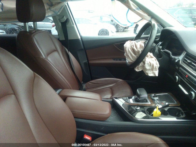 WA1VAAF74JD053978 Audi Q7 Prestige
