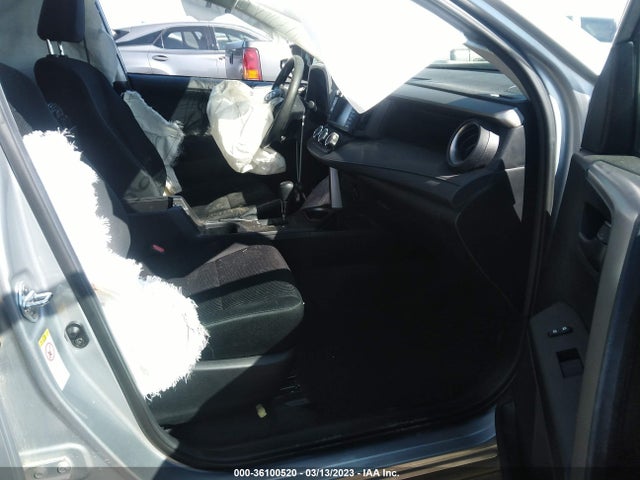 2018 TOYOTA RAV4 LE VIN: 2T3ZFREVXJW419923