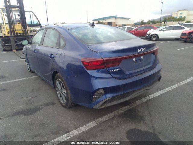 3KPF24AD1PE569051 KIA Forte Lxs