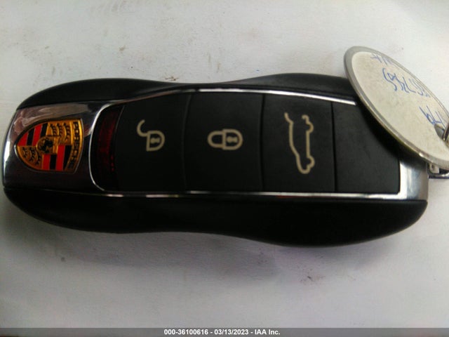 WP1AE2A29GLA17145 Porsche Cayenne S E-hybrid