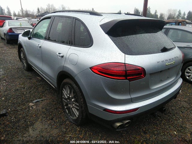 WP1AE2A29GLA17145 Porsche Cayenne S E-hybrid