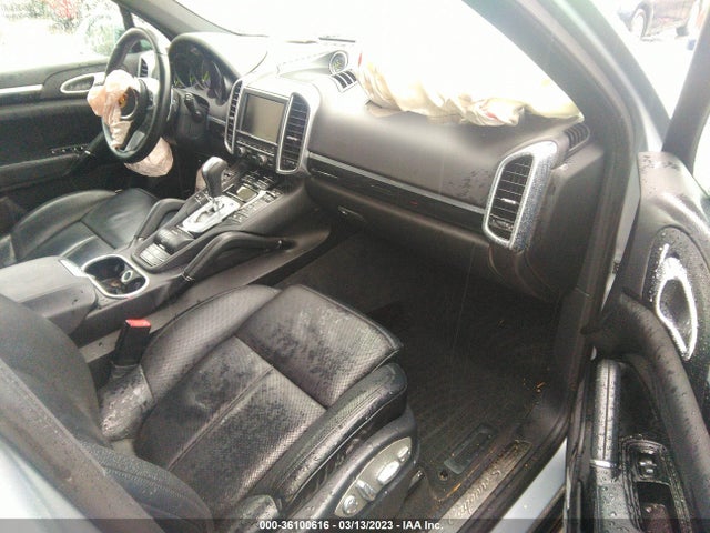 WP1AE2A29GLA17145 Porsche Cayenne S E-hybrid