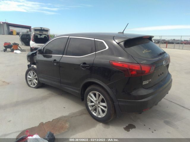 JN1BJ1CP9HW013653 Nissan Rogue Sport S