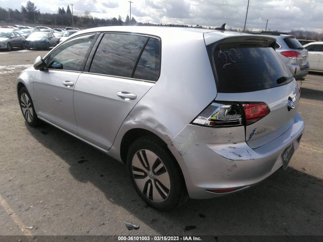 WVWKP7AU5GW908935 Volkswagen E-golf Se
