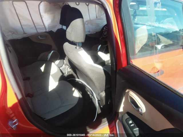 ZACCJAAT0FPB52857 Jeep Renegade Sport