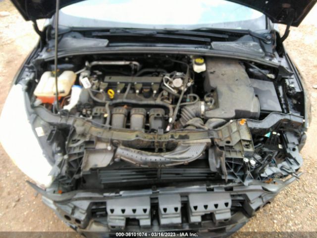 1FADP3F29HL276717 Ford FOCUS SE