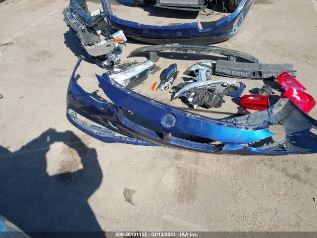 WBA8B9G35HNU52667 BMW 3 Series 330i