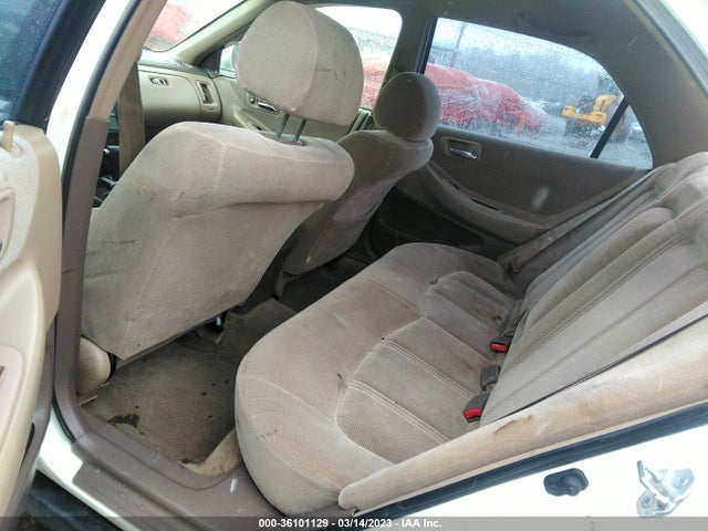 2000 HONDA ACCORD SDN LX VIN: 1HGCG6654YA045710