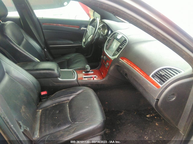 2C3CCAAG3EH288867 Chrysler 300