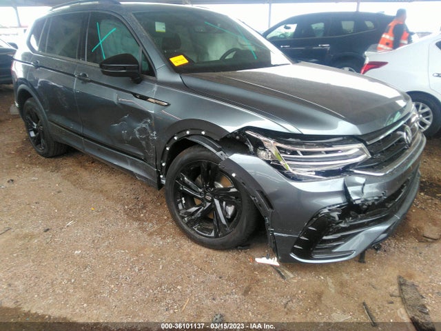 3VVCB7AX4PM018201 Volkswagen Tiguan Se R-line Black