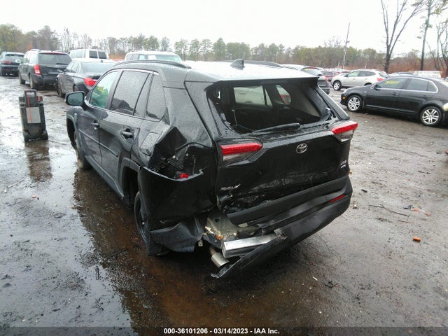 2021 TOYOTA RAV4 XLE VIN: 2T3P1RFVXMC217061
