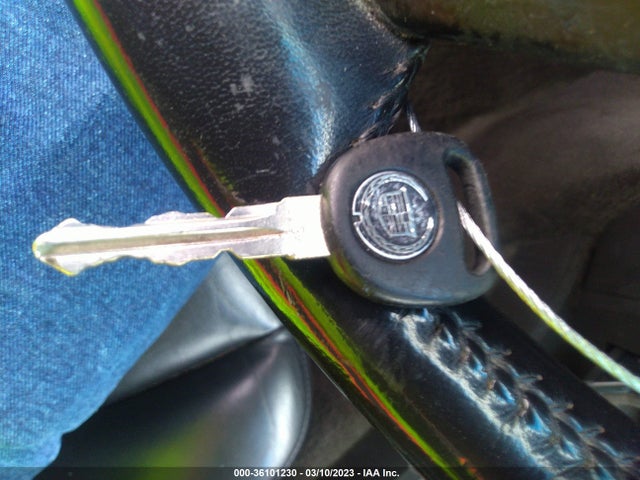 Cadillac SRX 2004 1GYDE63A240111143 Image 3
