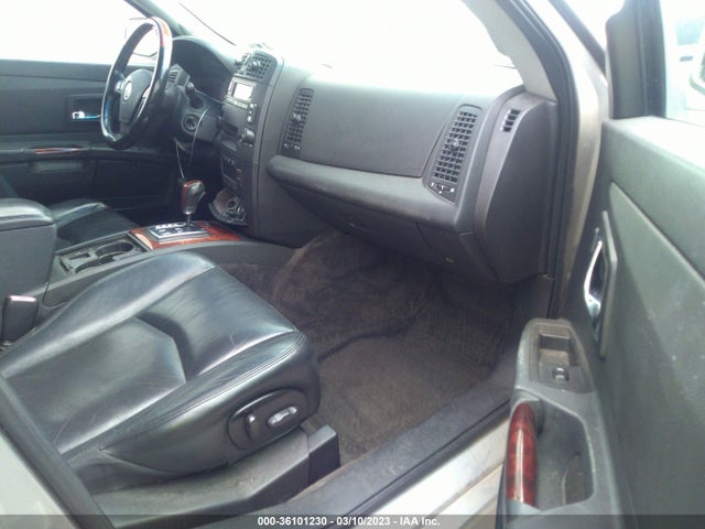Cadillac SRX 2004 1GYDE63A240111143 Image 6