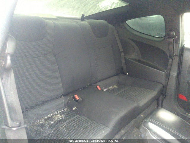 Hyundai Genesis Coupe 2.0t 2014 KMHHT6KD8EU114062 Image 8