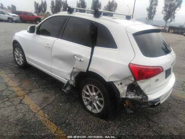 WA1CKAFP7AA092120 Audi Q5 PREMIUM