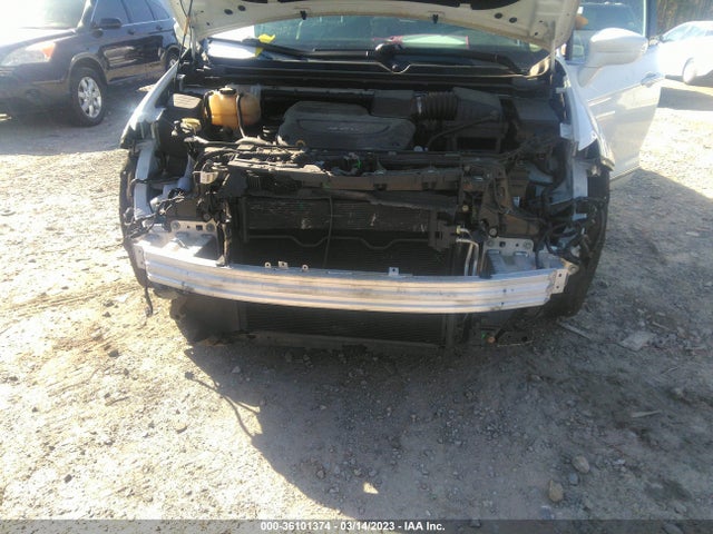 2C4RC1BG6HR572402 Chrysler Pacifica Touring-l