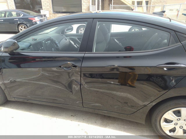 Hyundai Elantra 2016 5NPDH4AE2GH699494 Image 18