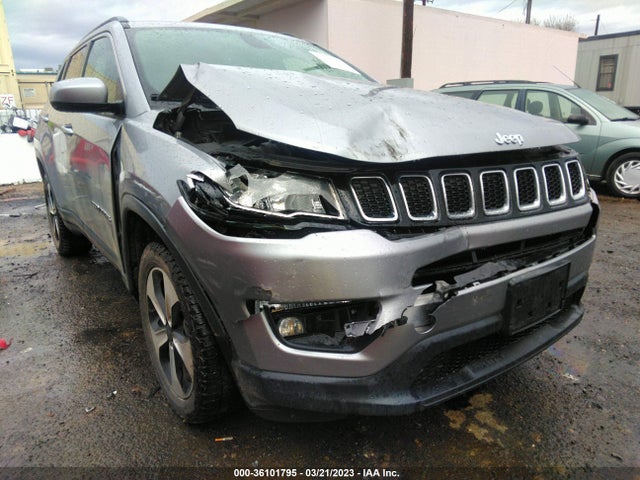 3C4NJDBB4JT162534 Jeep Compass Latitude