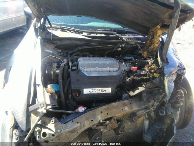 2010 HONDA ACCORD SDN EX-L VIN: 1HGCP3F83AA002345
