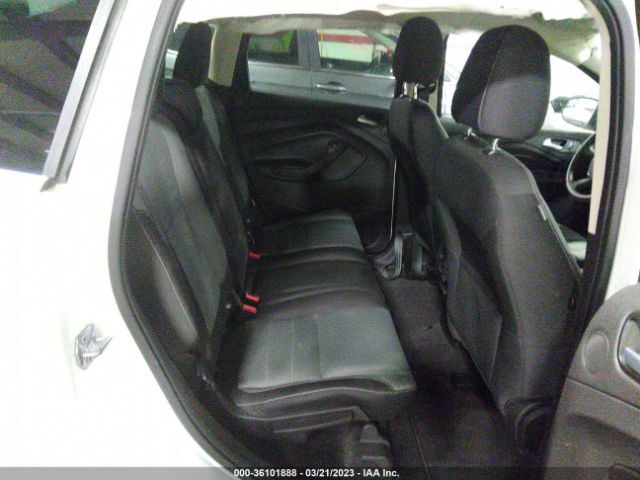 1FMCU9GXXGUC16249 Ford ESCAPE SE