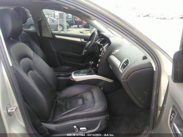 WAUBFAFL0EN027821 Audi A4 PREMIUM