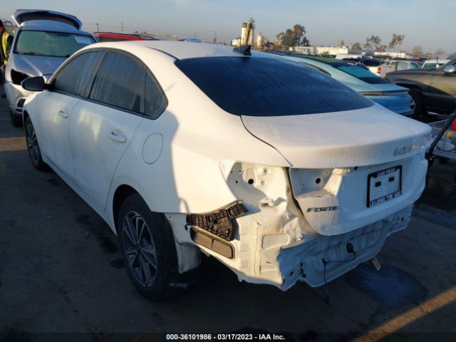 3KPF24AD6PE561074 KIA Forte Lxs