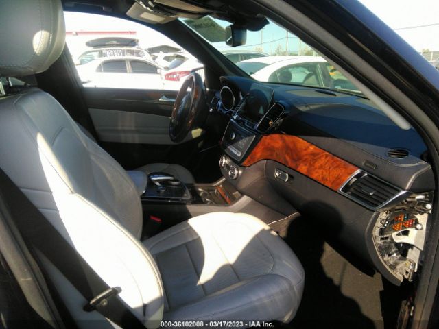 4JGDF6EE3HA780133 Mercedes-Benz Gls Gls 450