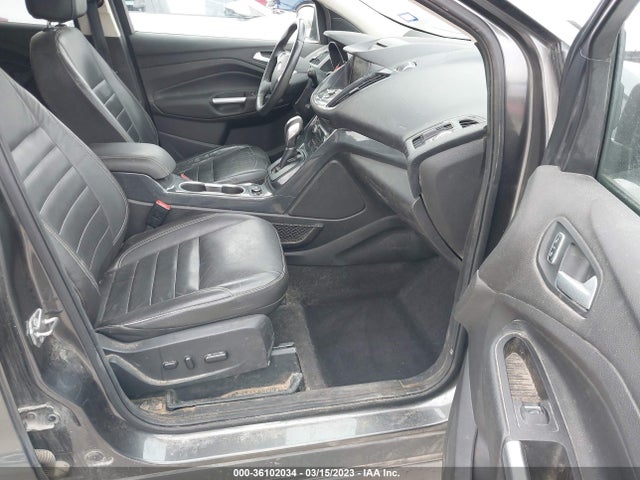 1FMCU0JX0FUB93311 Ford Escape Titanium